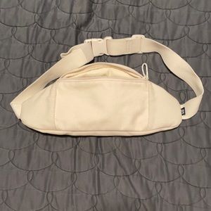 Gap brand canvas fanny pack